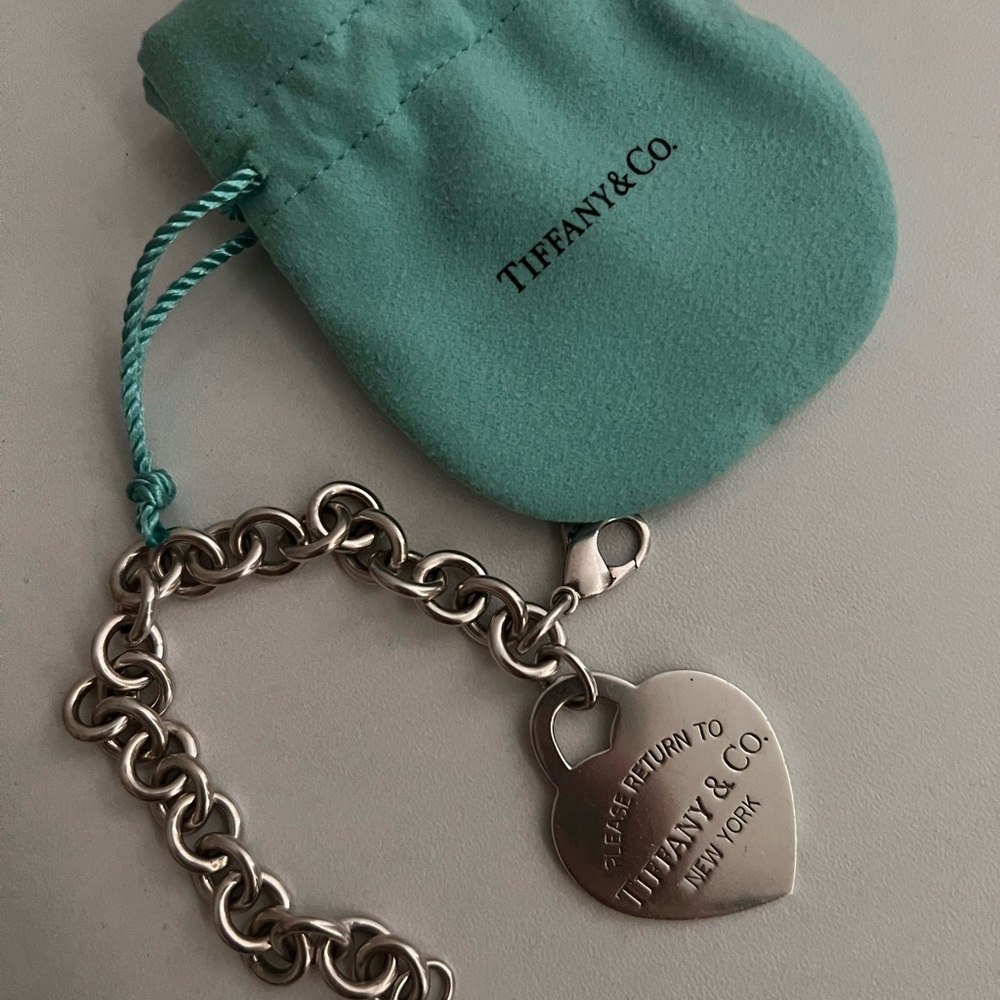 Tiffany & Co. Silver XL Heart Charm Bracelet